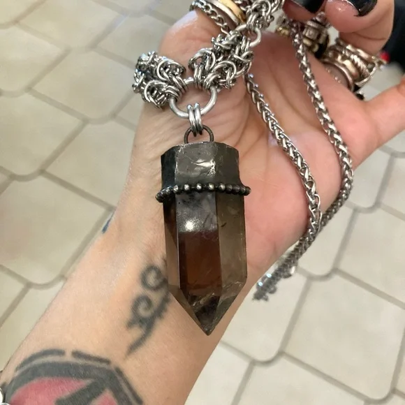 Handmade big raw black Smokey crystal quartz maille silver boho goth necklace - Picture 3 of 16